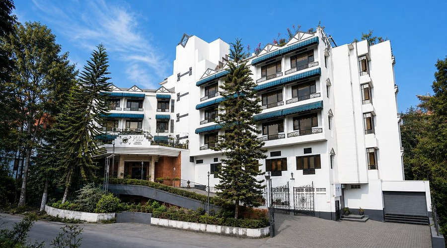 Polo Towers hotel in Shillong, home to a spa offering massages